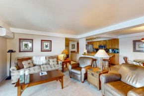 Torian Plum Plaza 403